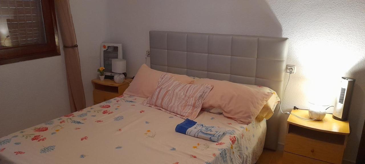 Apartment Los Locos Beach With Balcony And Wi-Fi Torrevieja Exterior foto