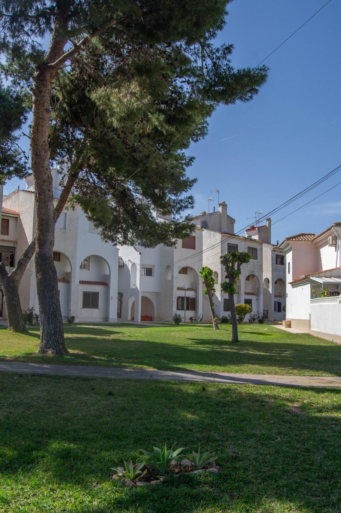 Apartment Los Locos Beach With Balcony And Wi-Fi Torrevieja Exterior foto